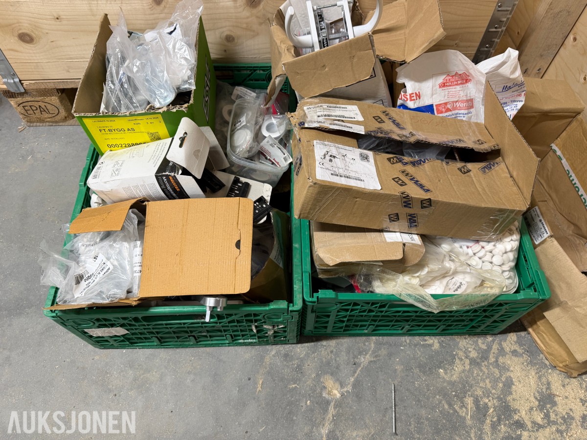 STORT PARTI - DØRBESLAG, DØRHÅNDTAK, LÅSKASSER OG MONTERINGSMATERIELL