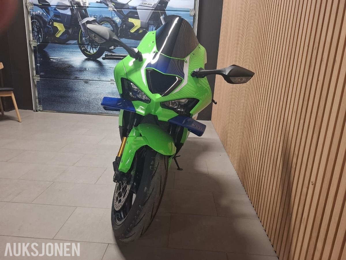 2026 Kawasaki ZX-10R Special Edition KRT 206HK