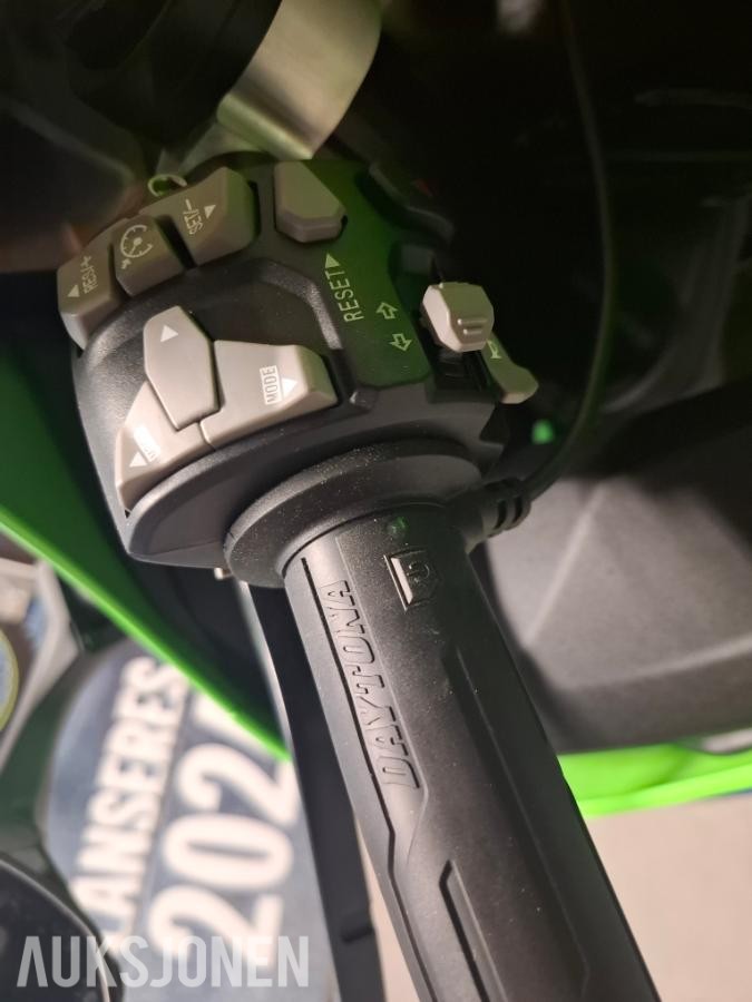 2026 Kawasaki ZX-10R Special Edition KRT 206HK