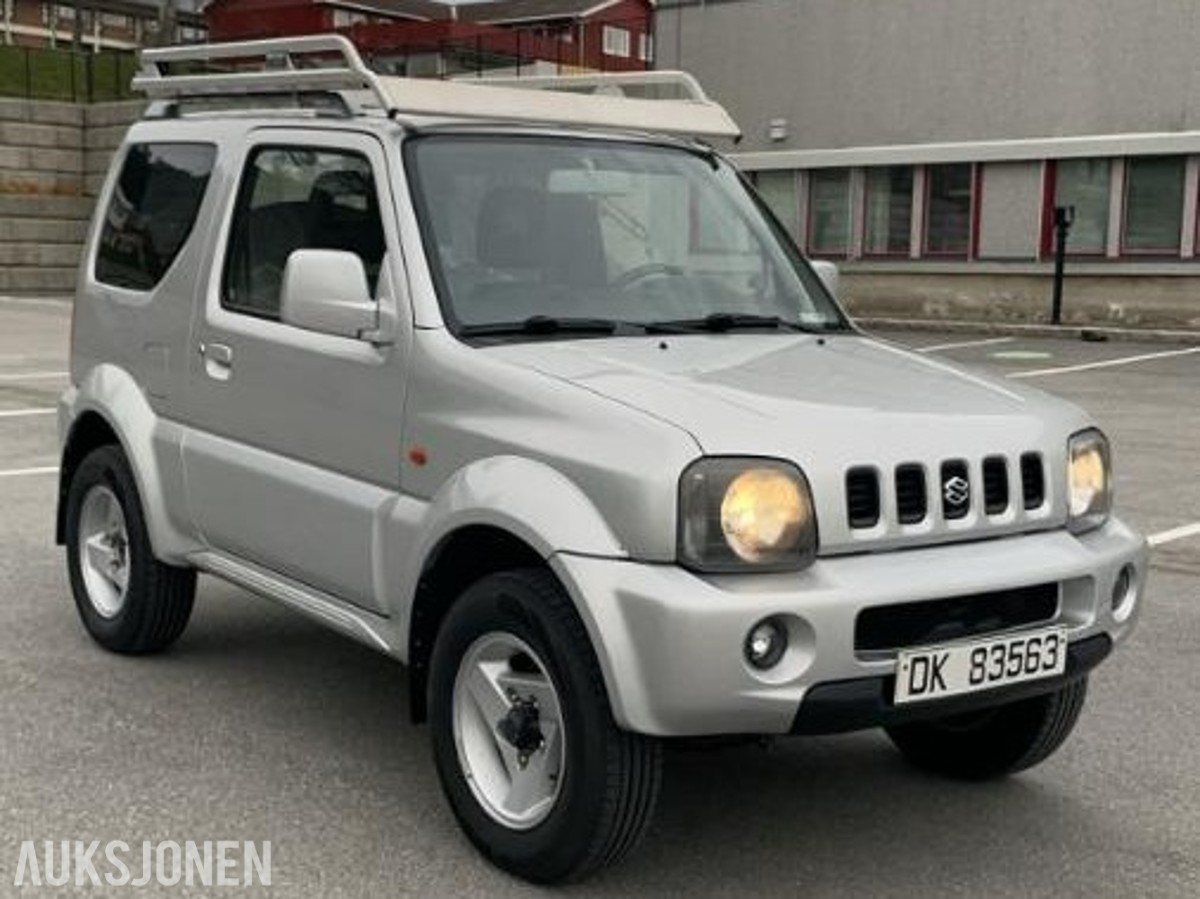 2004 Suzuki Jimny 1.3 82hk 4X4 Reparasjonsobjekt Takstativ