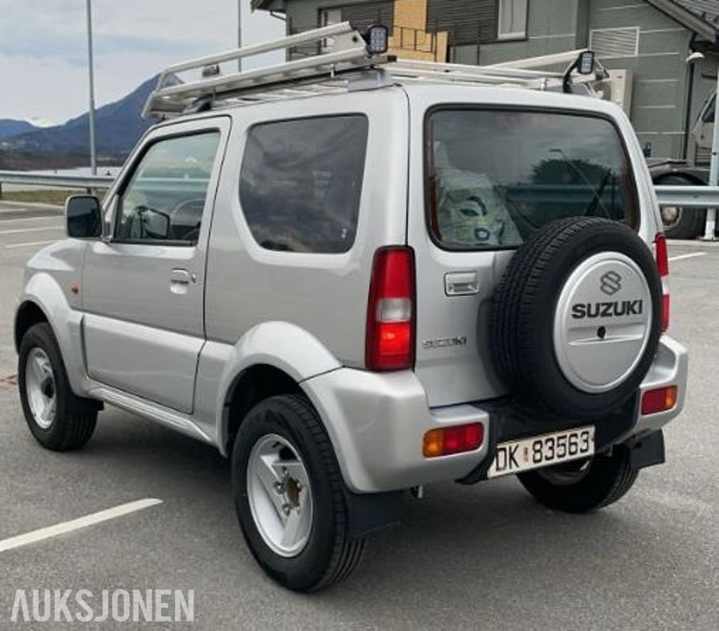 2004 Suzuki Jimny 1.3 82hk 4X4 Reparasjonsobjekt Takstativ