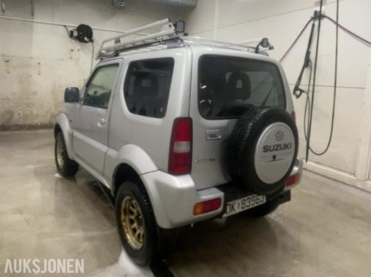 2004 Suzuki Jimny 1.3 82hk 4X4 Reparasjonsobjekt Takstativ