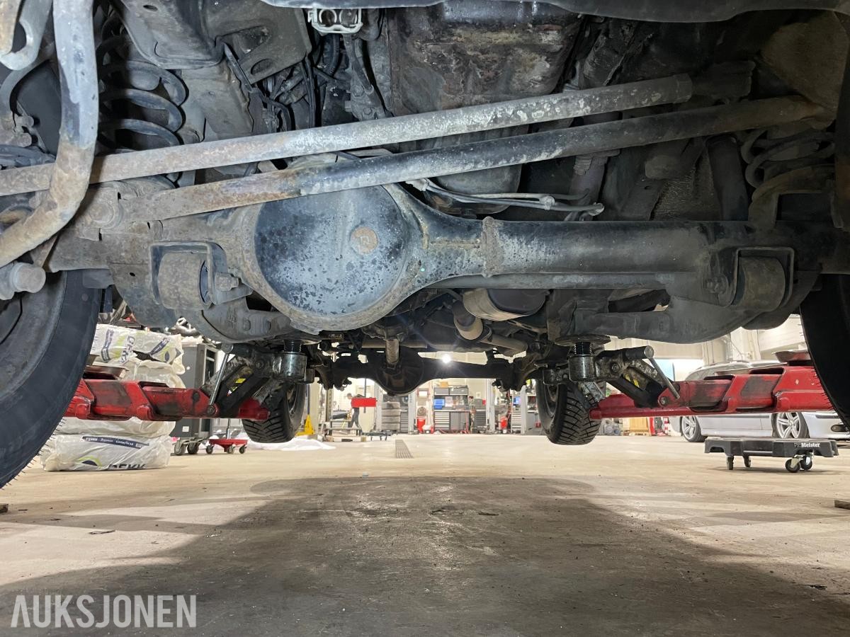 2004 Suzuki Jimny 1.3 82hk 4X4 Reparasjonsobjekt Takstativ