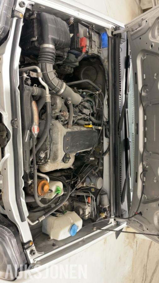 2004 Suzuki Jimny 1.3 82hk 4X4 Reparasjonsobjekt Takstativ
