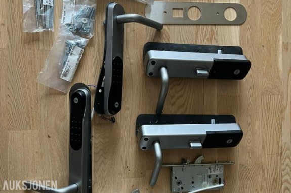2 stk Yale Doorman V2 elektroniske dørlåser
