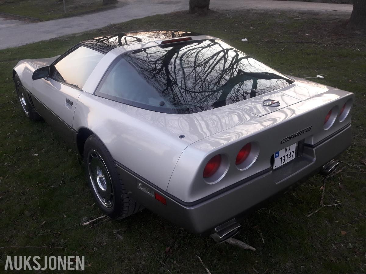 1987 Chevrolet Corvette 5.7 242HK