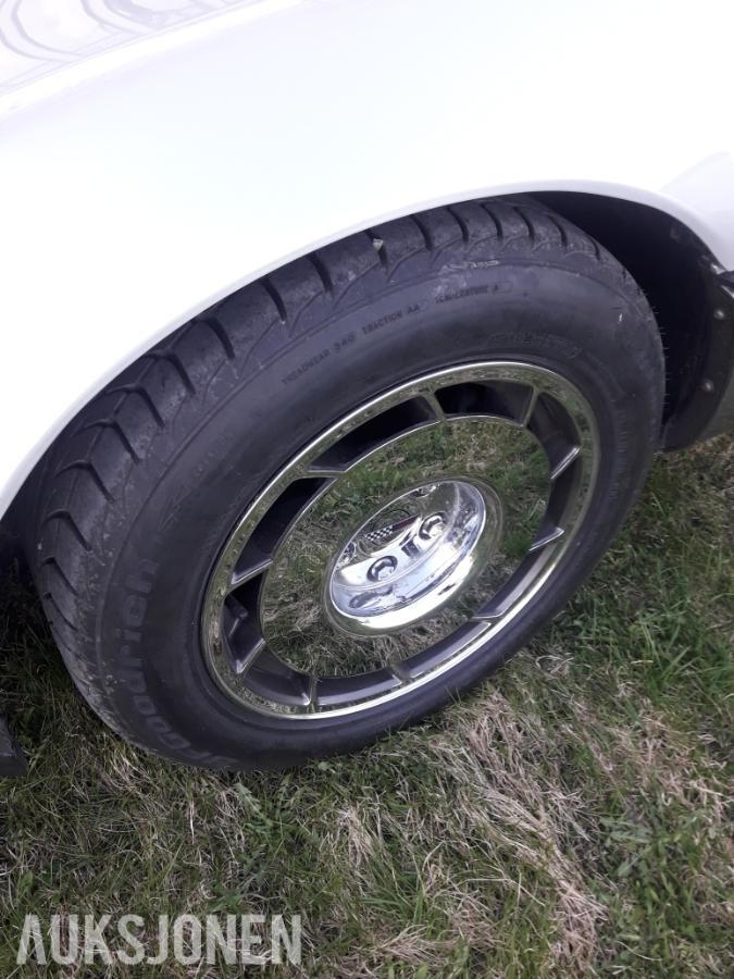 1987 Chevrolet Corvette 5.7 242HK