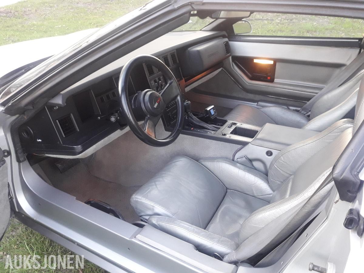 1987 Chevrolet Corvette 5.7 242HK