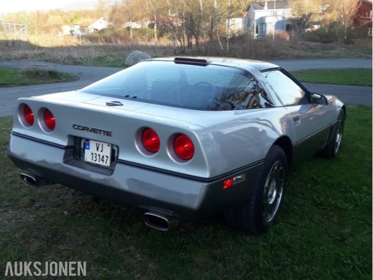 1987 Chevrolet Corvette 5.7 242HK