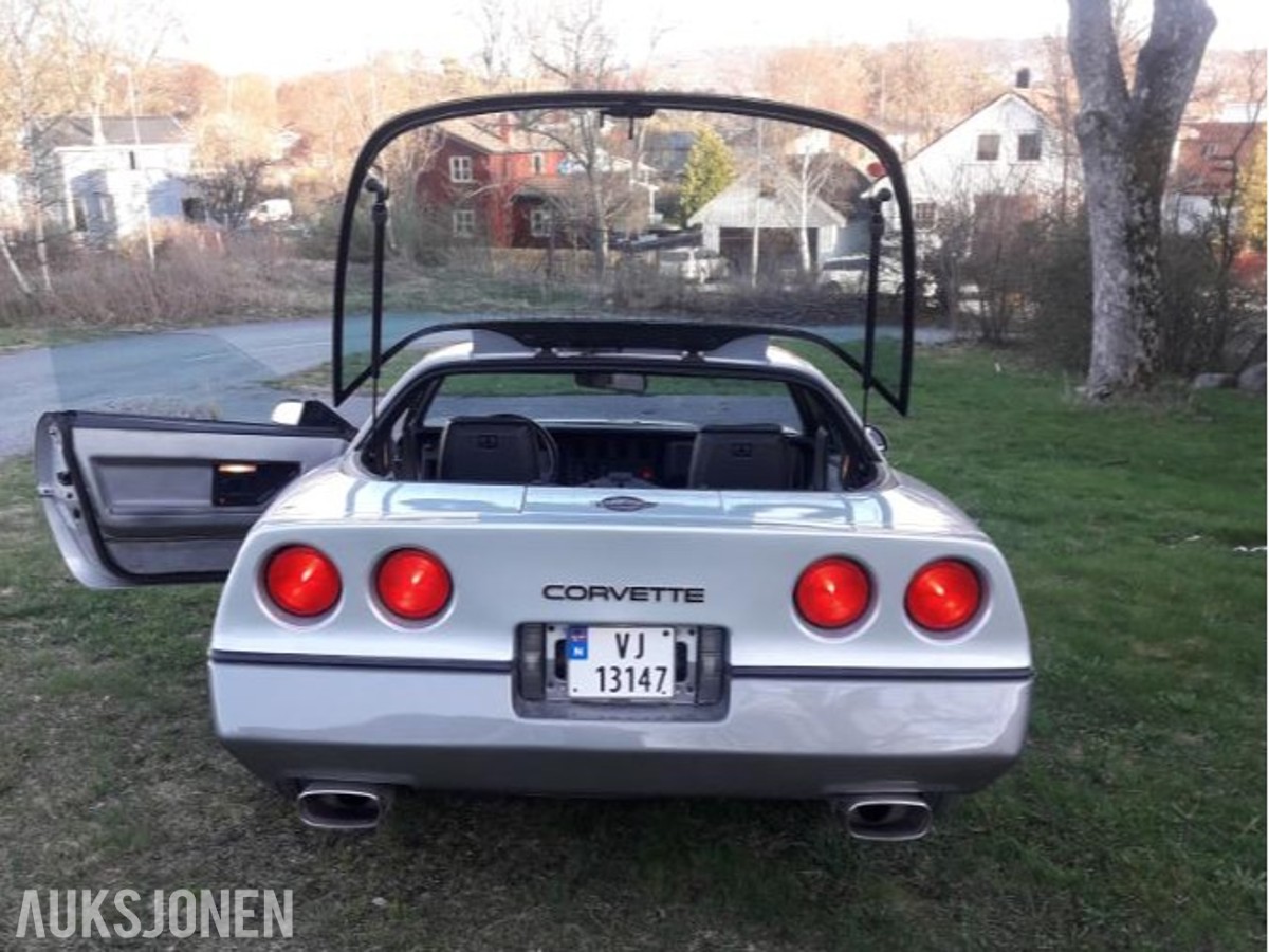 1987 Chevrolet Corvette 5.7 242HK