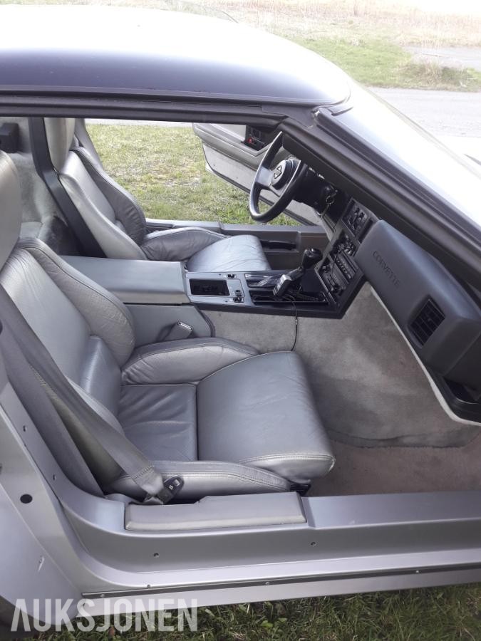 1987 Chevrolet Corvette 5.7 242HK