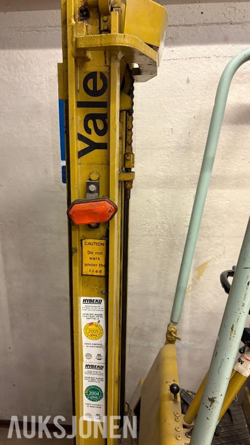 Eaton motvekt truck Yale VE 1624