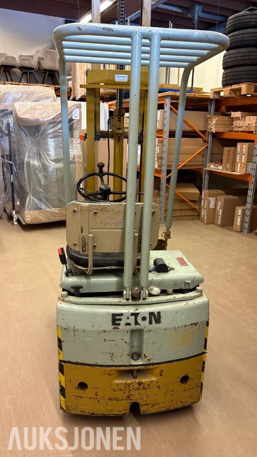 Eaton motvekt truck Yale VE 1624