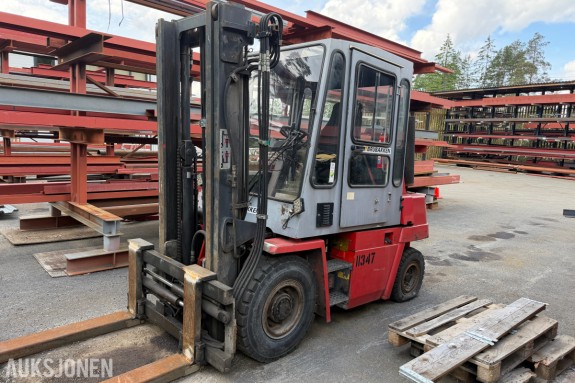 1994 Kalmar DC-4-500 Truck / 4 Tonn løftekakasitet / Diesel / Sertifisert /