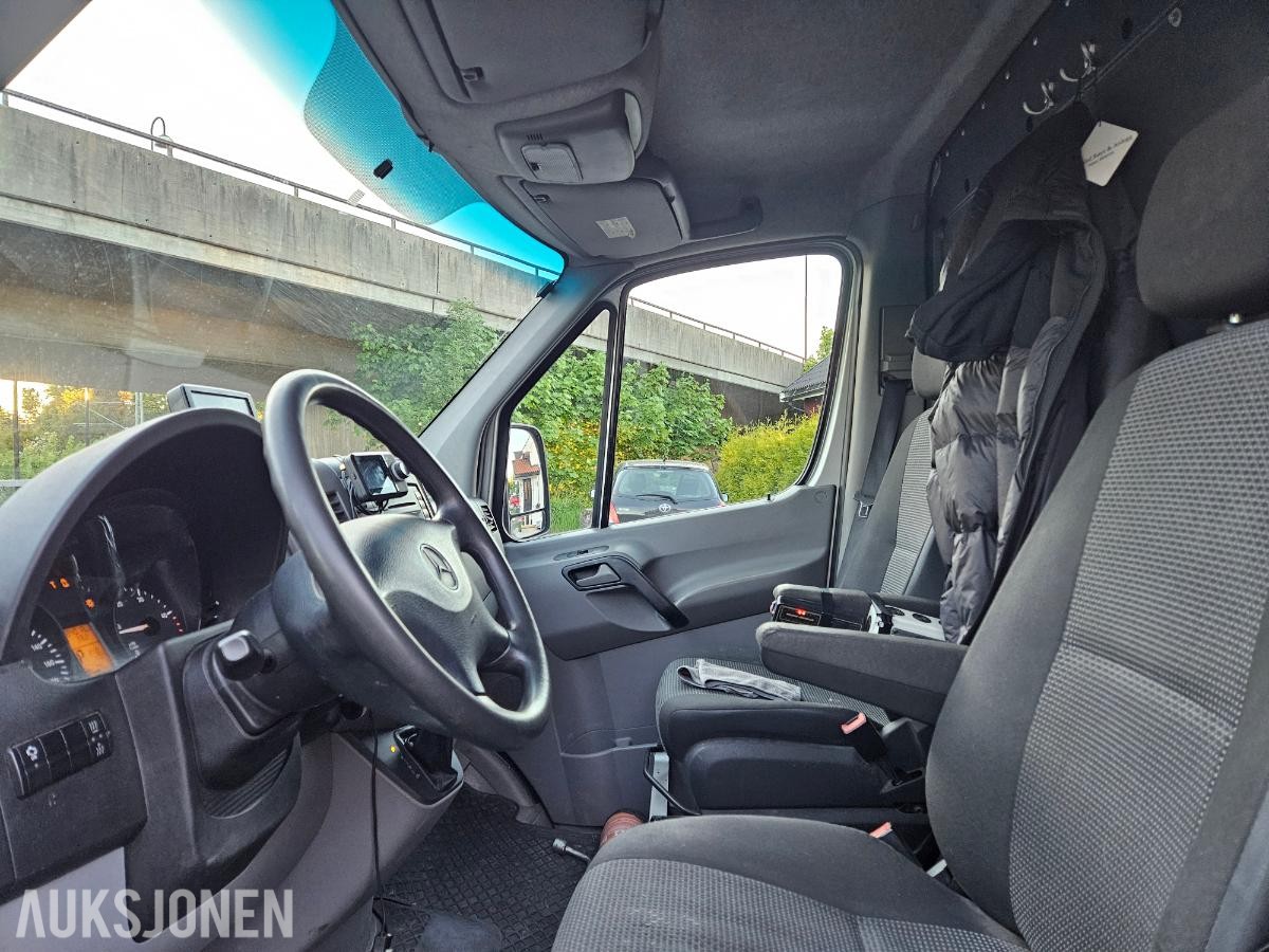 2011 Mercedes-Benz Sprinter, Automatisk, Skinninteriør, S+V dekk