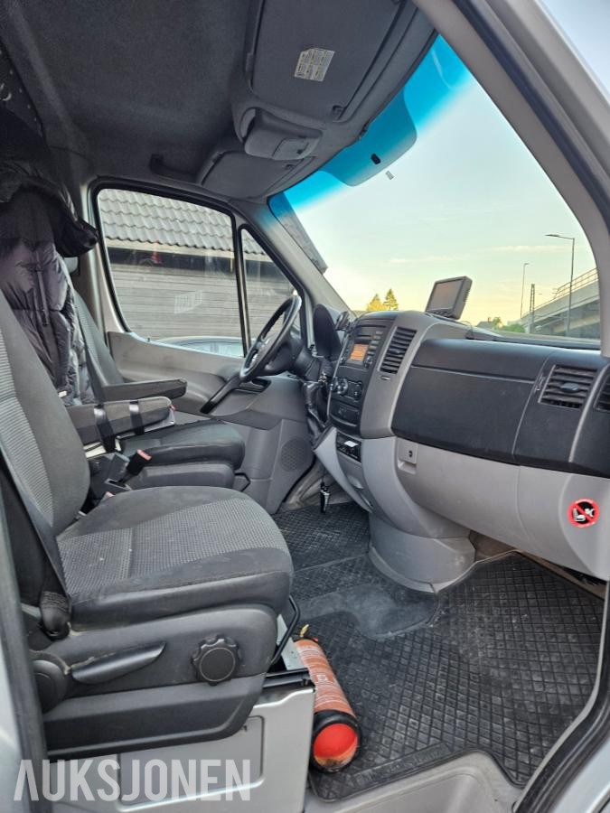 2011 Mercedes-Benz Sprinter, Automatisk, Skinninteriør, S+V dekk