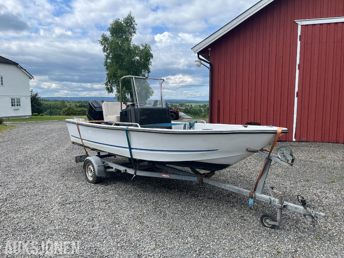 2002 Logic marine V17
