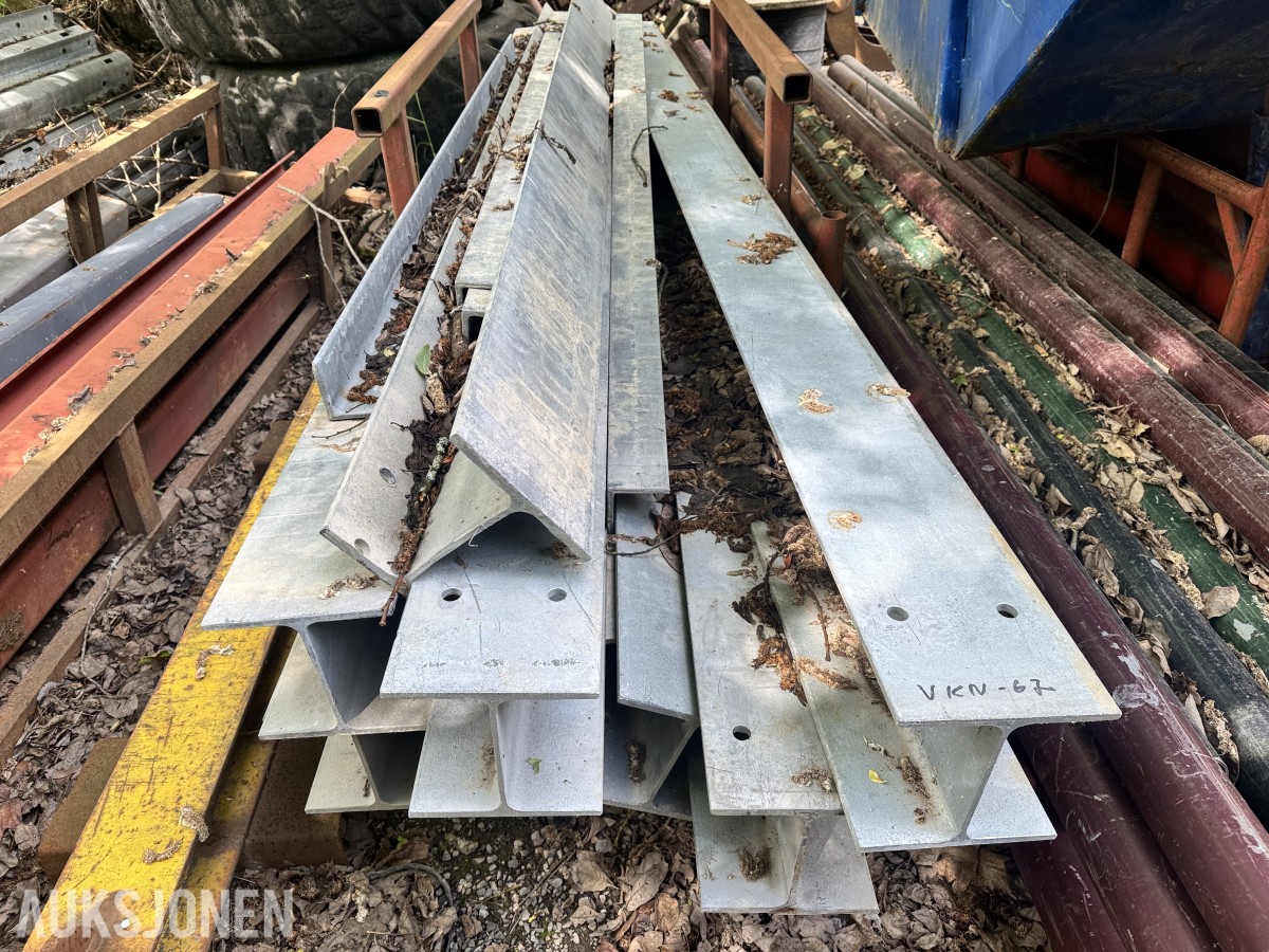 Parti rister og bjelker - Industrigitter/rister ca 30 Stk