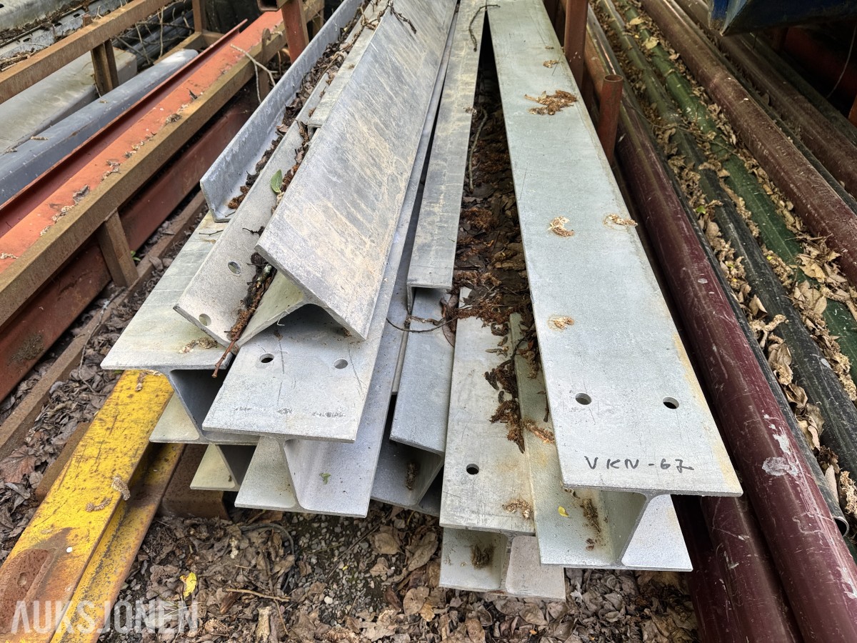 Parti rister og bjelker - Industrigitter/rister ca 30 Stk