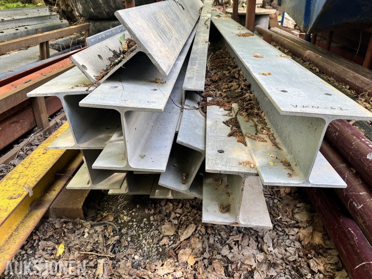 Parti rister og bjelker - Industrigitter/rister ca 30 Stk