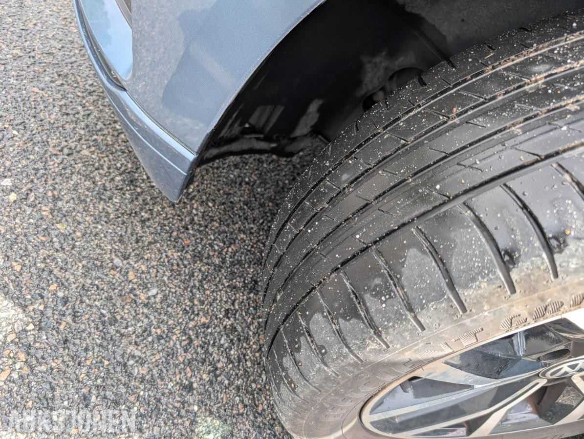 2015 Volkswagen Passat, 1,6 TDI 120hk automat hengerfeste reparasjonsobjekt