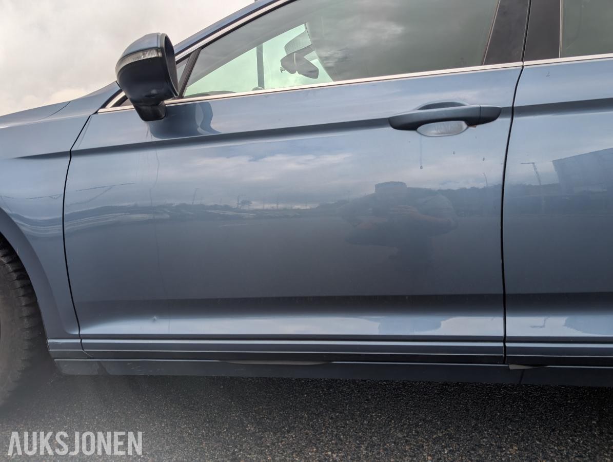 2015 Volkswagen Passat, 1,6 TDI 120hk automat hengerfeste reparasjonsobjekt