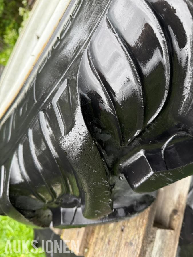 Traktorhjul 3stk  passer til Ford 8210 m/fler