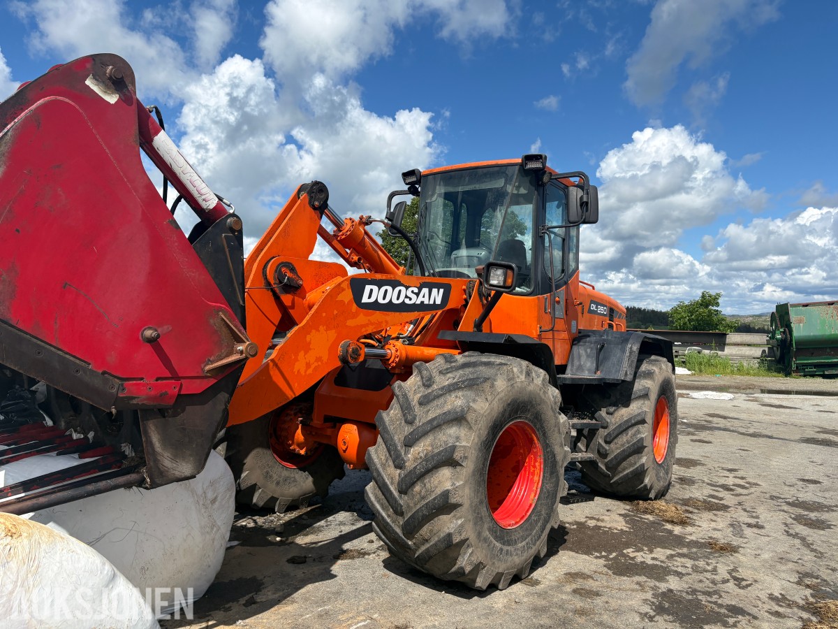 2008 Doosan dl 250 hjullaster
