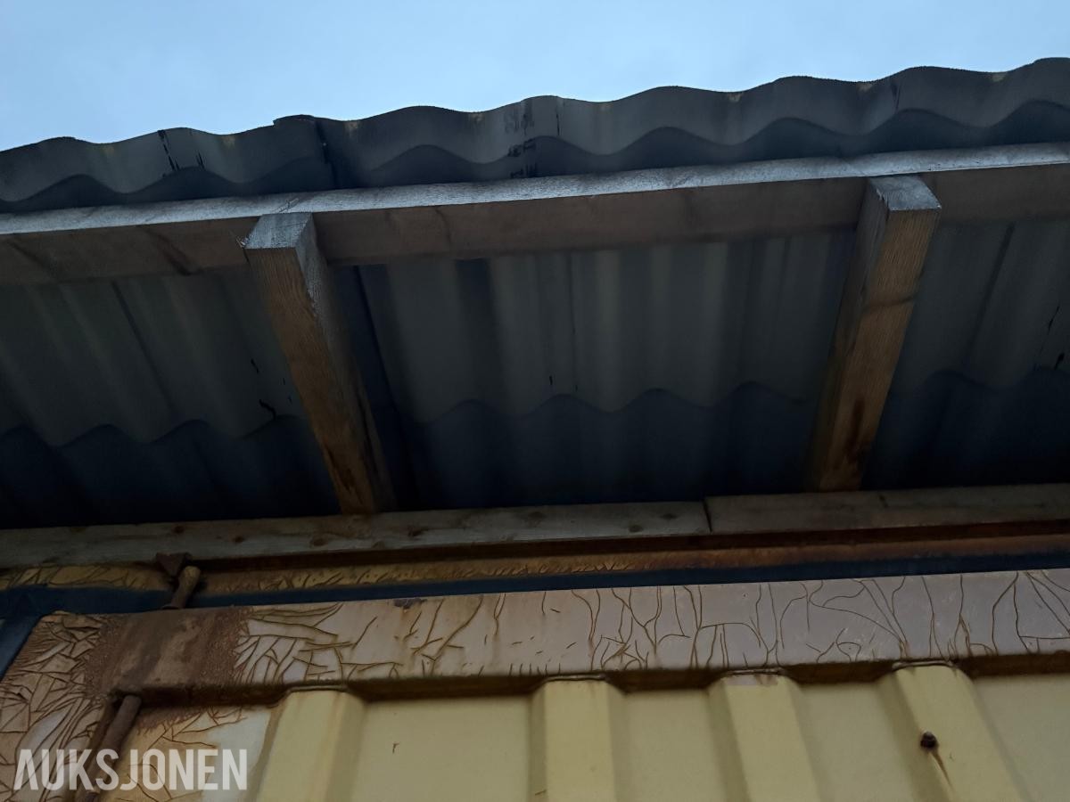 Container 20 fot Med ekstra tak