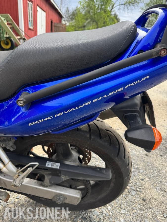 2002 Suzuki GSF 600 S Bandit Reparasjonsobjekt