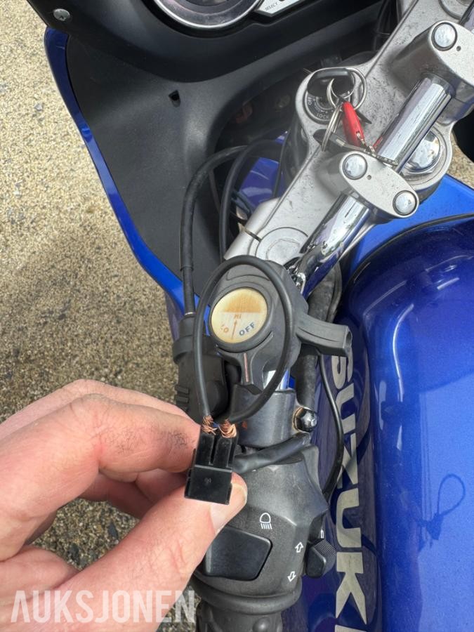 2002 Suzuki GSF 600 S Bandit Reparasjonsobjekt