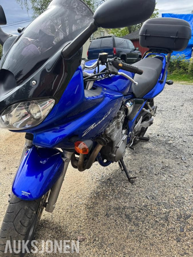 2002 Suzuki GSF 600 S Bandit Reparasjonsobjekt