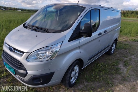 2017 Ford Transit Custom 2.0 Diesel 131hk, cruisekontroll, ryggekamera, hengerfeste