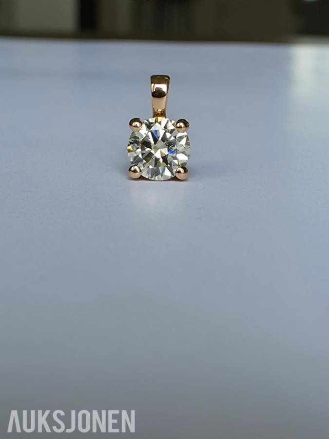 0.50CT DIAMANTANHENG I 14K GULL. NATURLIG DIAMANT! TAKSTBREV OG SERTIFIKAT!