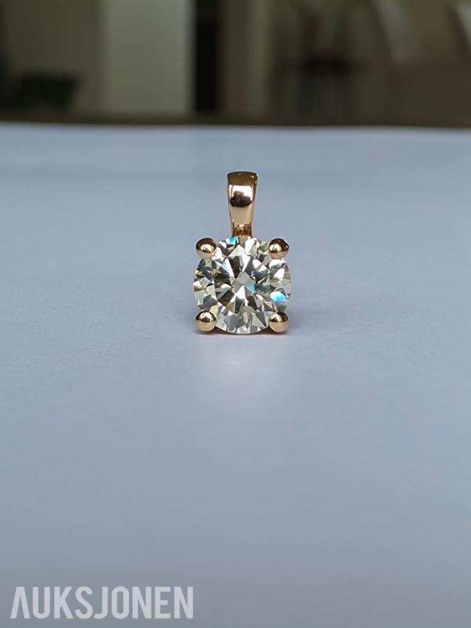 0.50CT DIAMANTANHENG I 14K GULL. NATURLIG DIAMANT! TAKSTBREV OG SERTIFIKAT!