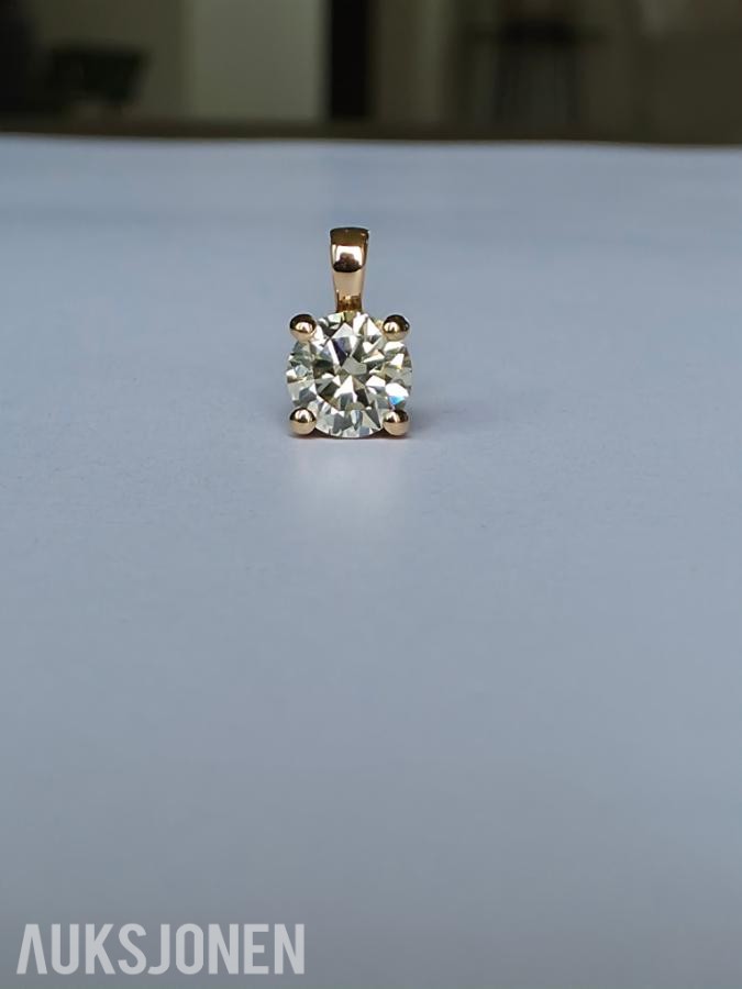 0.50CT DIAMANTANHENG I 14K GULL. NATURLIG DIAMANT! TAKSTBREV OG SERTIFIKAT!