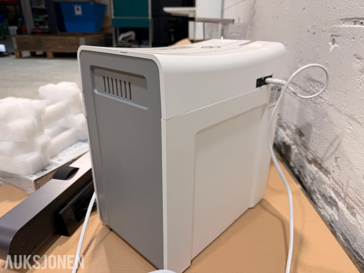 Kontorutstyr og elektronikk – Cisco, Logitech, Jabra, Nespresso, Leitz