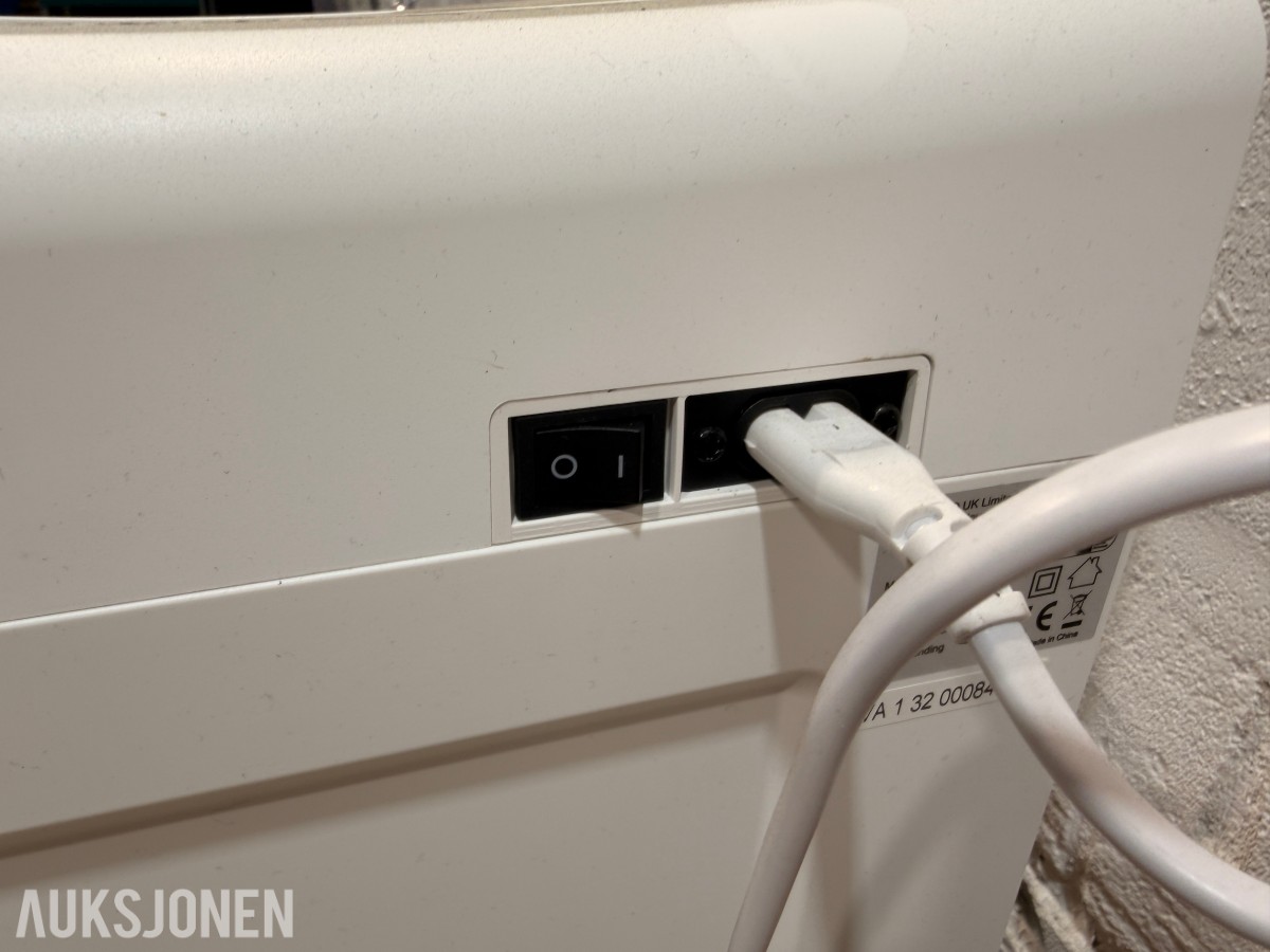 Kontorutstyr og elektronikk – Cisco, Logitech, Jabra, Nespresso, Leitz