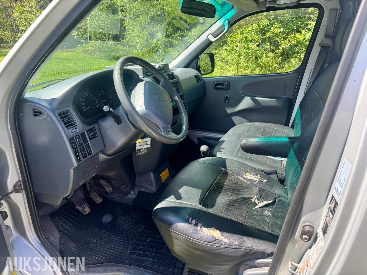 2005 Toyota HiAce 2.5-102 D-4D LANG, 361500km