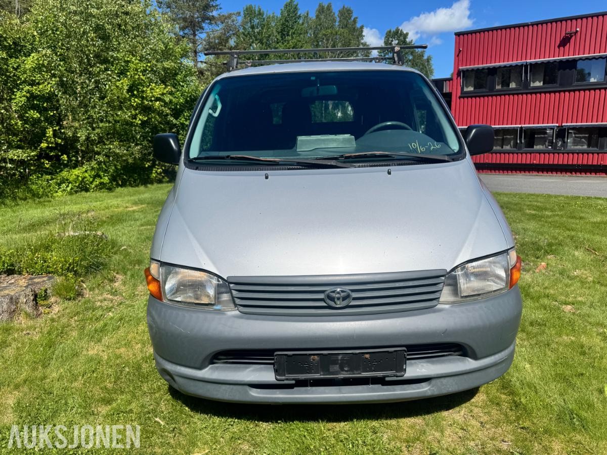 2005 Toyota HiAce 2.5-102 D-4D LANG, 361500km