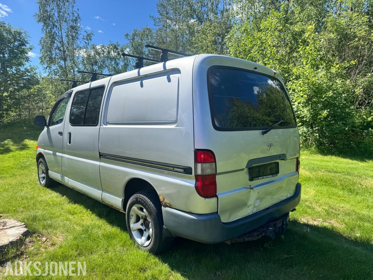 2005 Toyota HiAce 2.5-102 D-4D LANG, 361500km