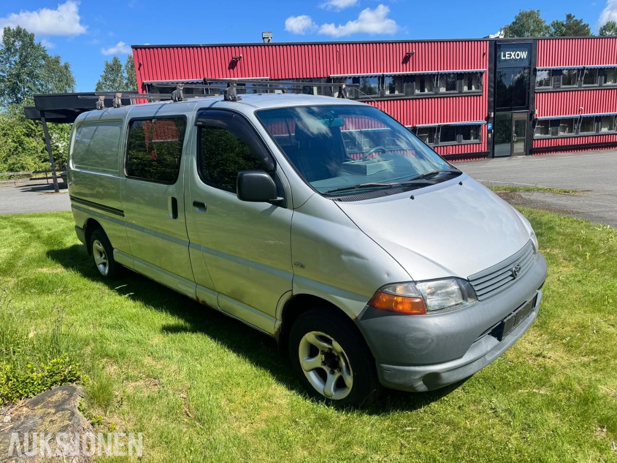 2005 Toyota HiAce 2.5-102 D-4D LANG, 361500km