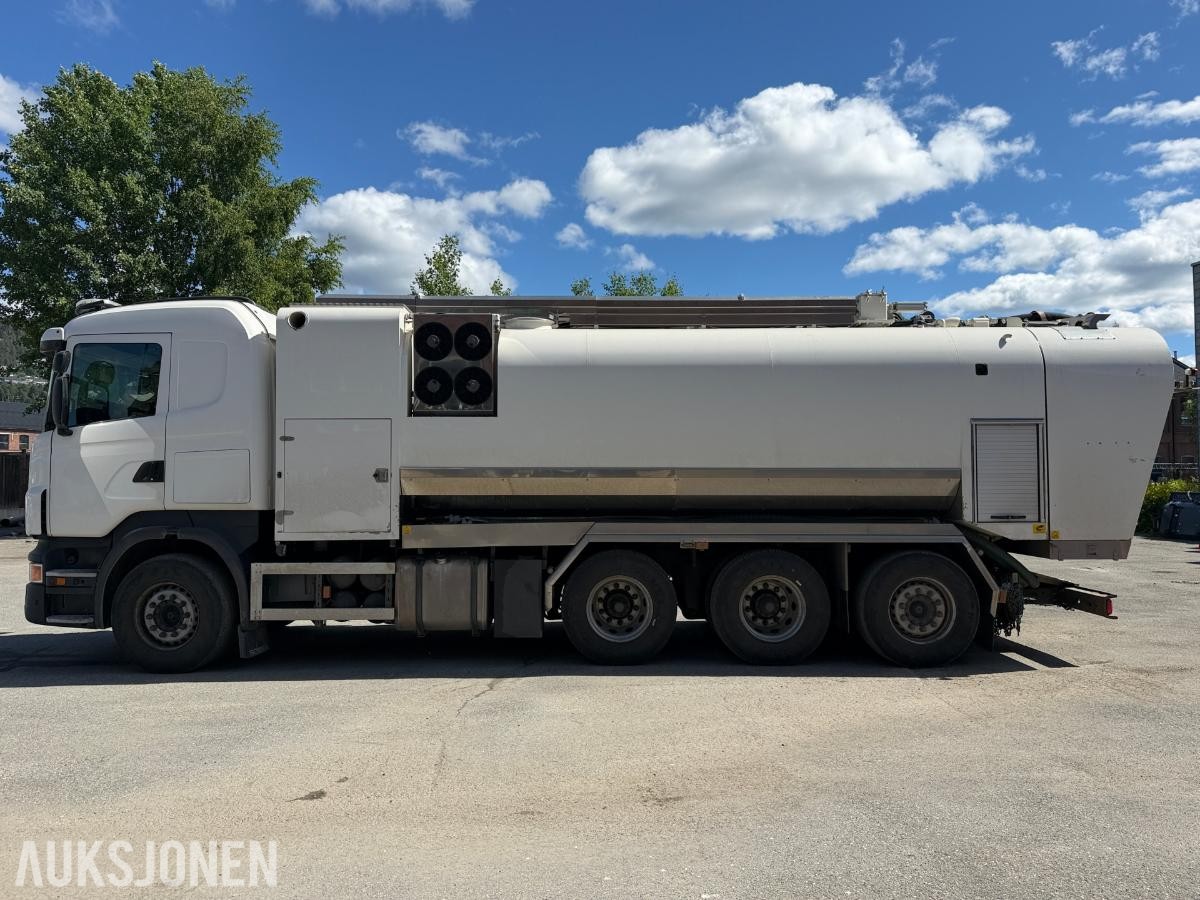 2011 Scania R-serie spylebil / Sugebil