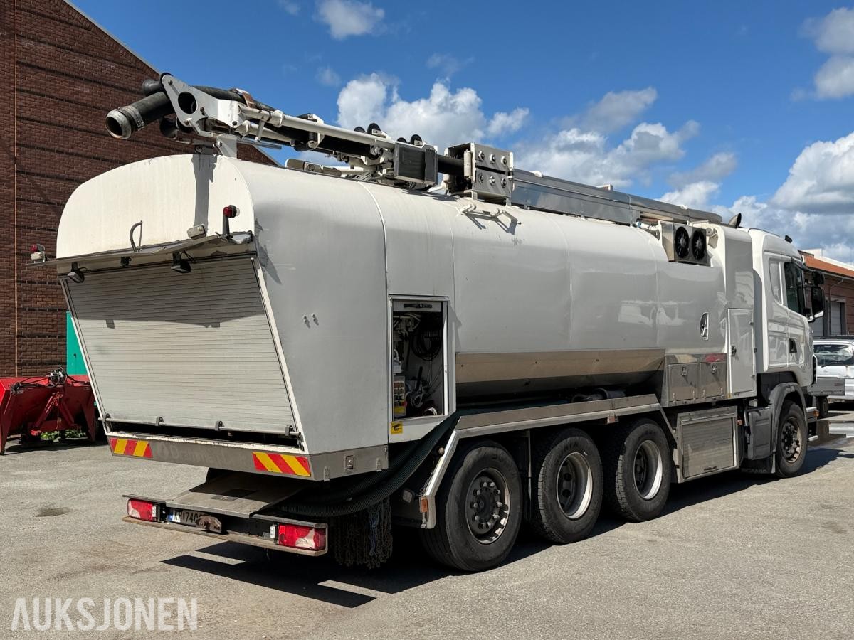 2011 Scania R-serie spylebil / Sugebil