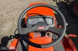 Kubota G1700 sitteklipper med frontkost og oppsamler