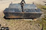 Kubota G1700 sitteklipper med frontkost og oppsamler