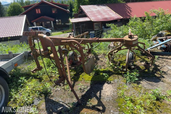 FJ Sweegers kombirive, oppsamling og spreder