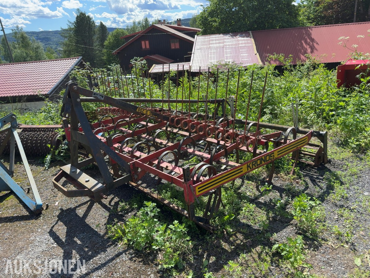 Kronos Harv med slåddeplank