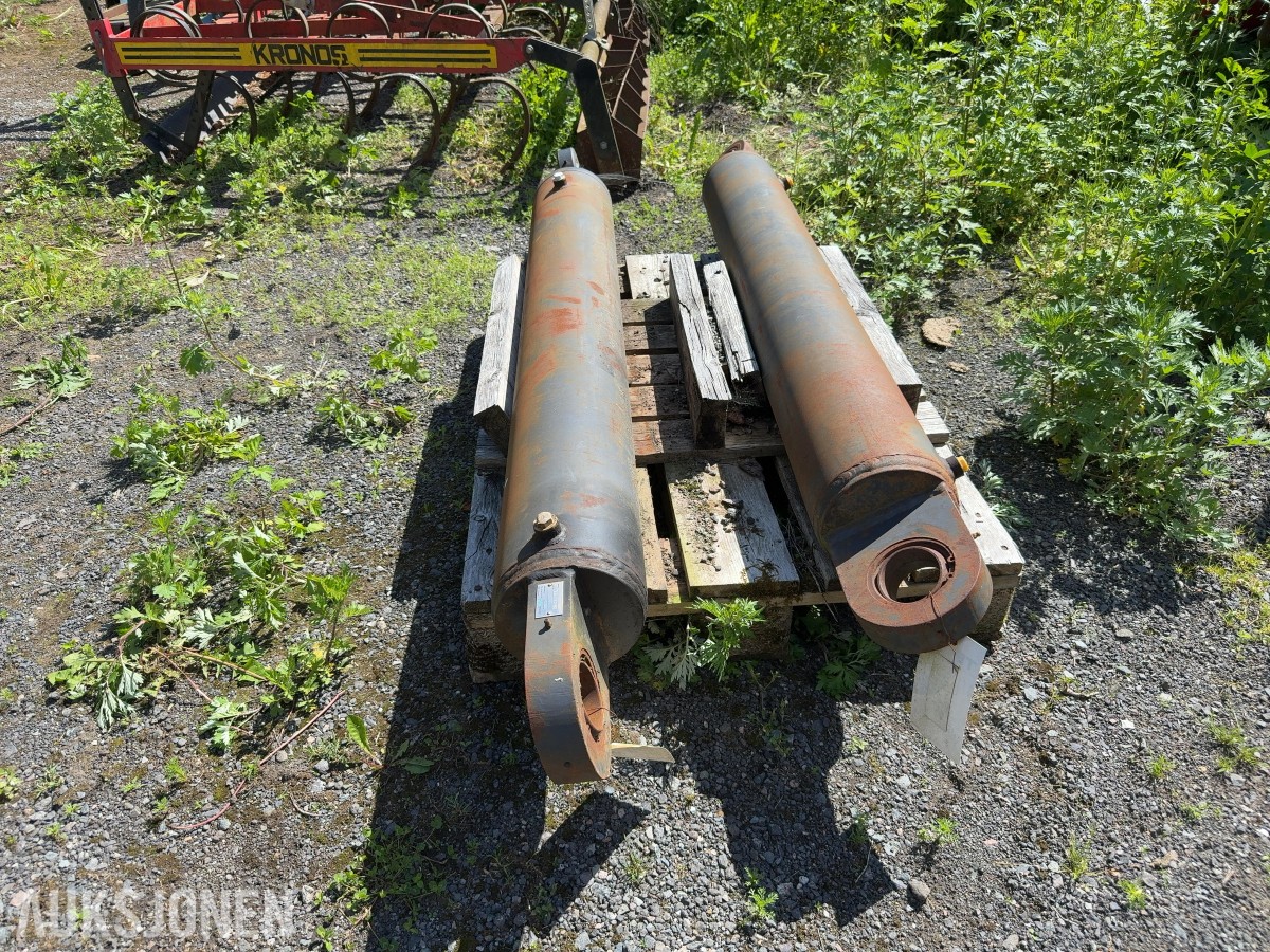 2 stk hydraulikksylindre, PMC