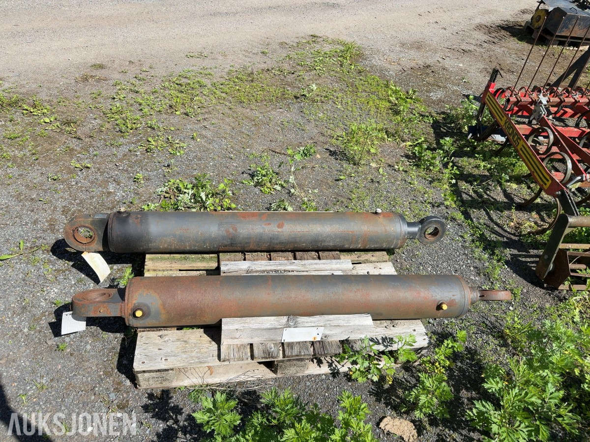 2 stk hydraulikksylindre, PMC